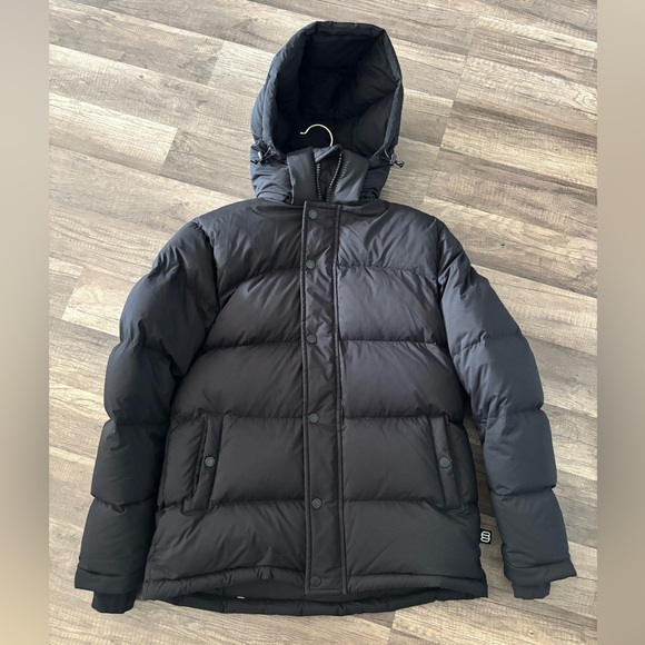 Aritzia Super Puff - Picture 1 of 16
